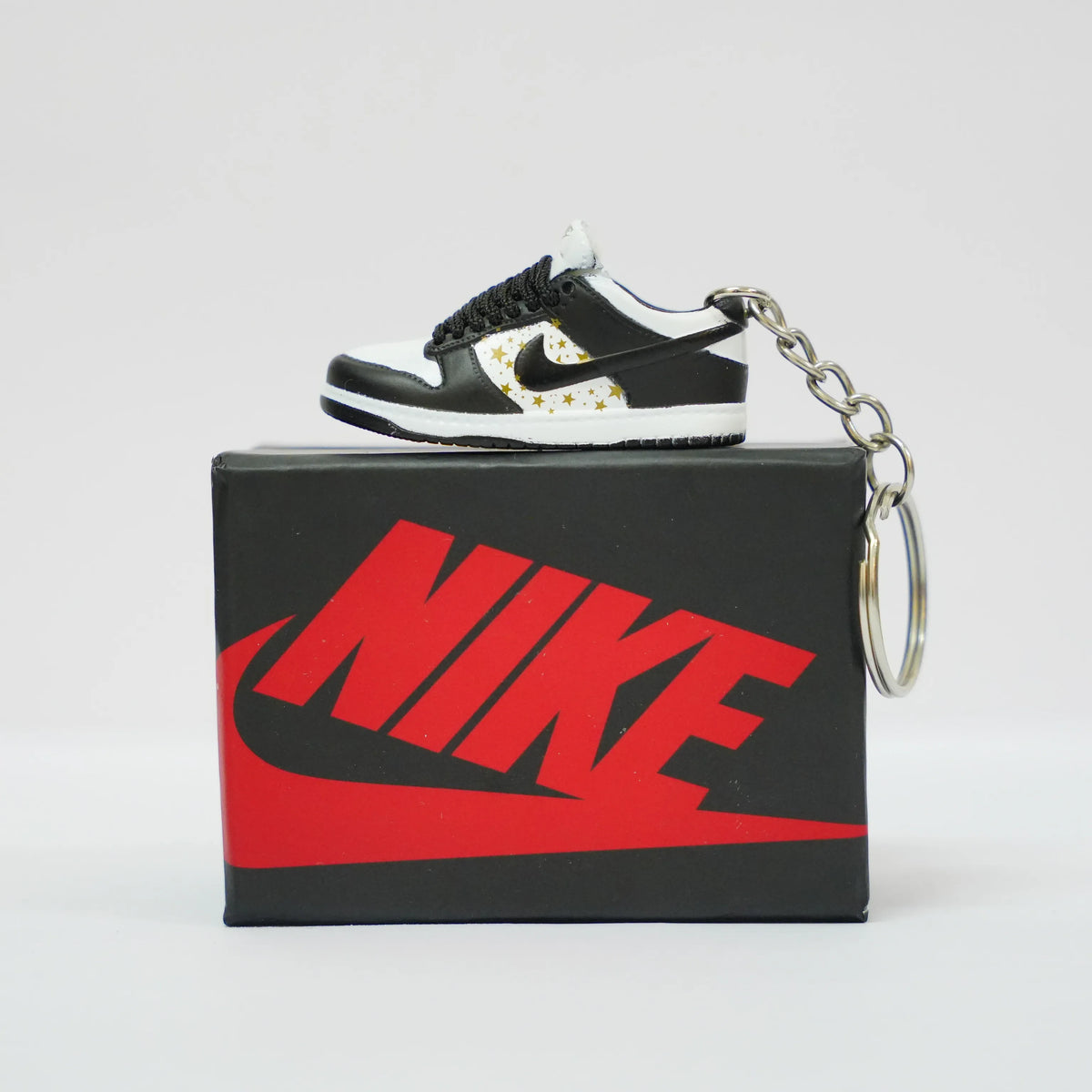 Dunk Low Black Supreme Keychain