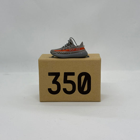Yeezy 350 Boost Beluga keychain