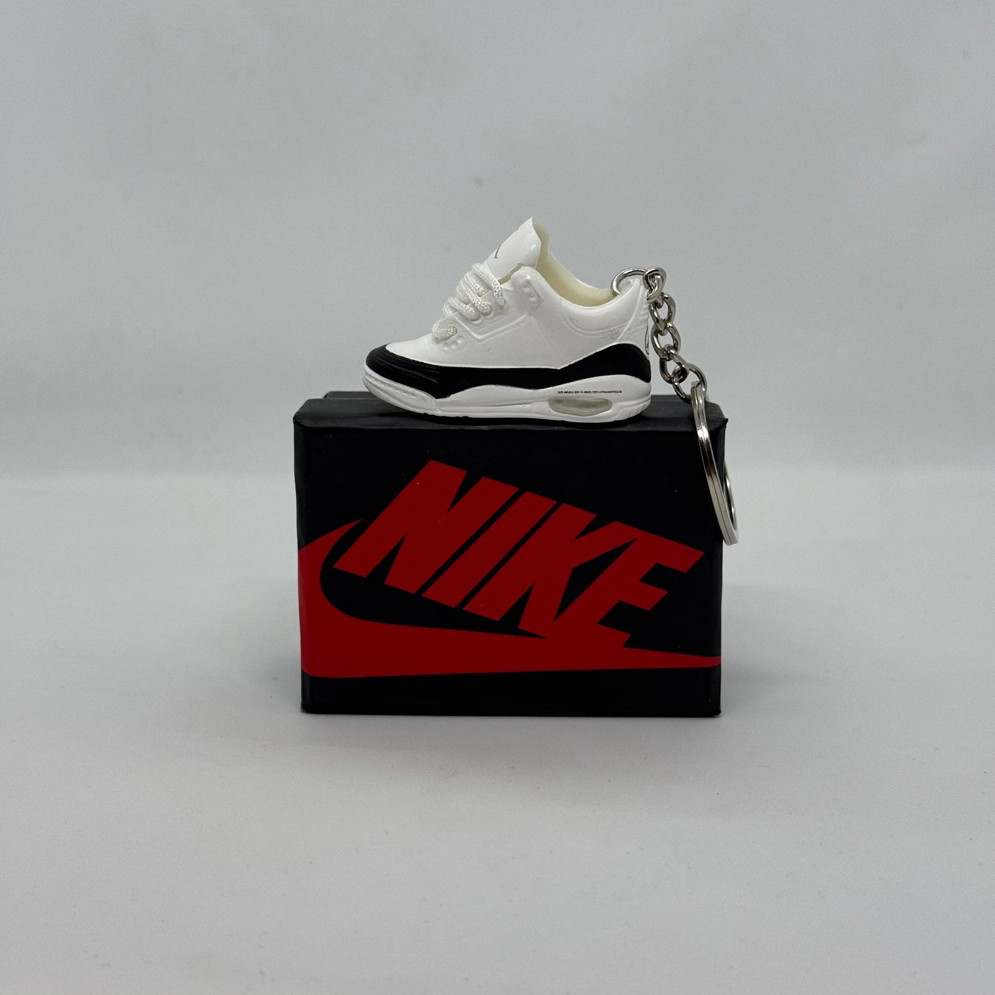 Air Jordan 3 Fragment keychain