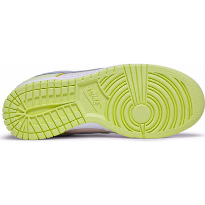 Nike Dunk Low "Lime Ice" (W)