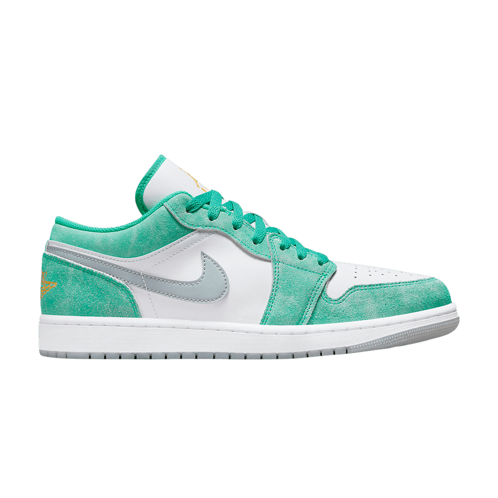 Nike Air Jordan 1 Low SE New Emerald sneakers in green and black, authentic with fast shipping and cheap prices in Australia